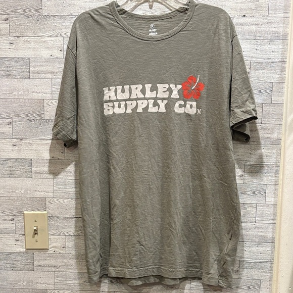 Hurley Men's Olive Graphic Tee - Picture 1 of 3